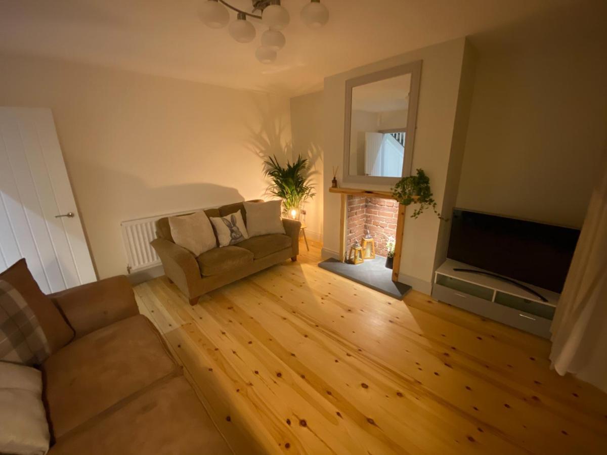 Dolwen Snowdonia Home By Polkastays เคอร์นาวอน ภายนอก รูปภาพ